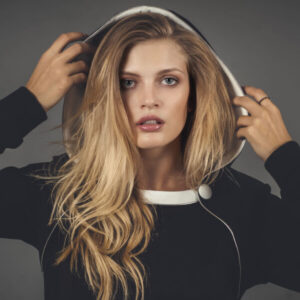 NEW LOOK Women's dark hoodie